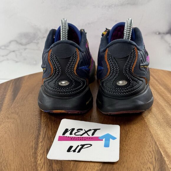 Size Youth 4 Big Kids-Nike LeBron 21 SE GS ‘Welcome to Camp’ Basketball Shoes - Picture 4 of 9